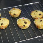 eggless raisin muffins